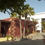 Hotel Salinas *