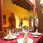 Salinas Hotel
