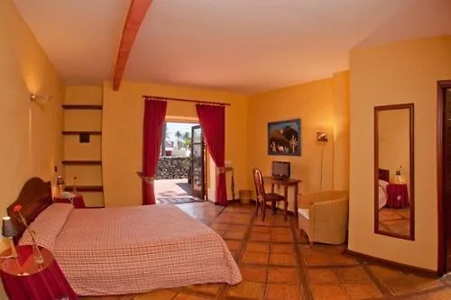 Salinas Отель Яйса